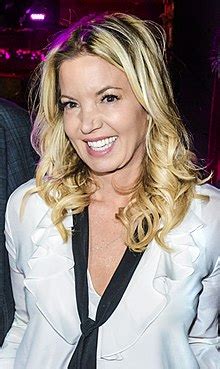 jeanie buss wikipedia.